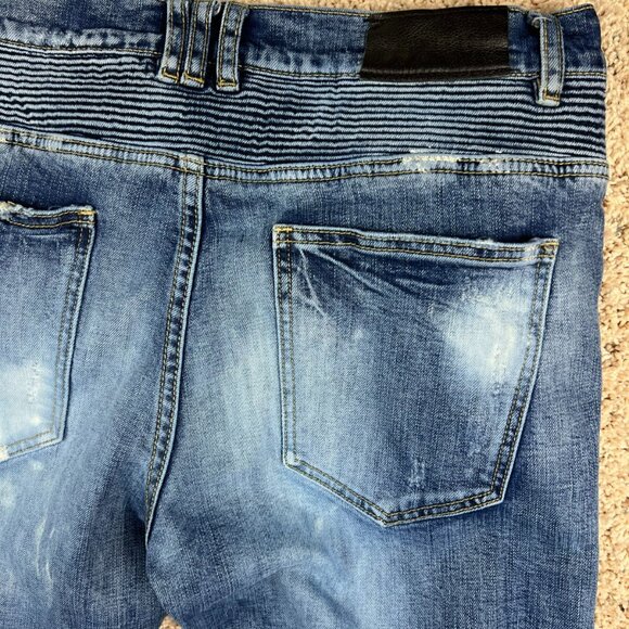 Embellish Medium Wash Blue Jeans Women's SZ 34 Distressed Slightly Tapered - Picture 8 of 9